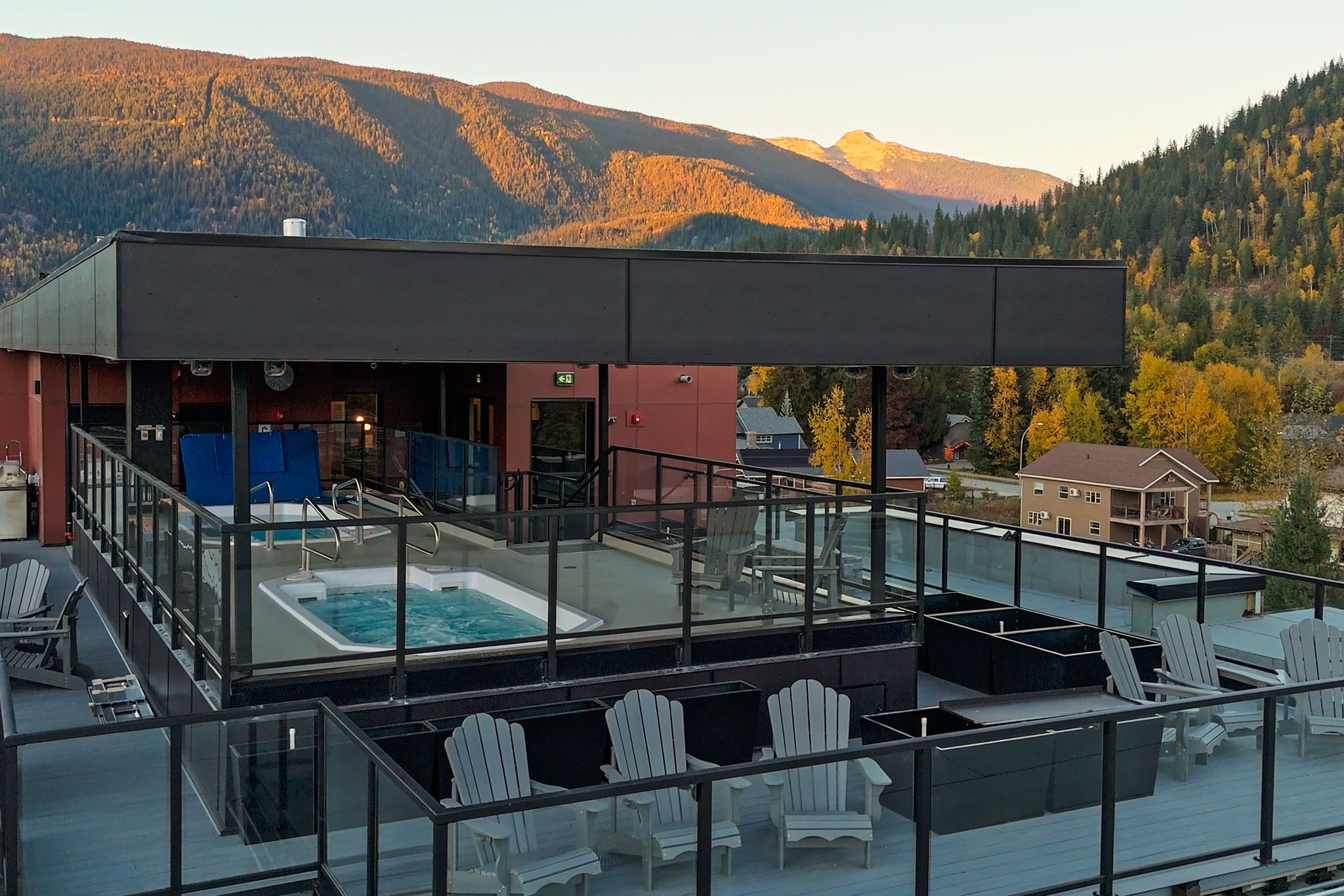 1301Selkirks-Mackenzie-2025-11-26-38